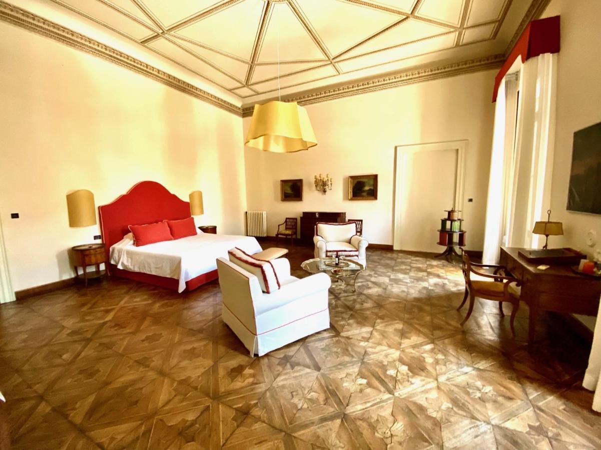 Palazzo Mantua Benavides Suites & Apartments Padoue Extérieur photo