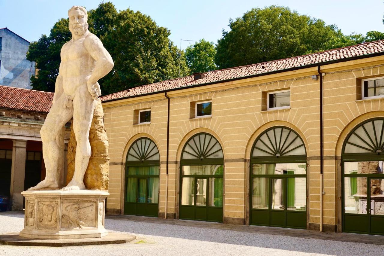 Palazzo Mantua Benavides Suites & Apartments Padoue Extérieur photo